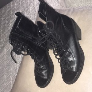 Open toe boots very fashionable